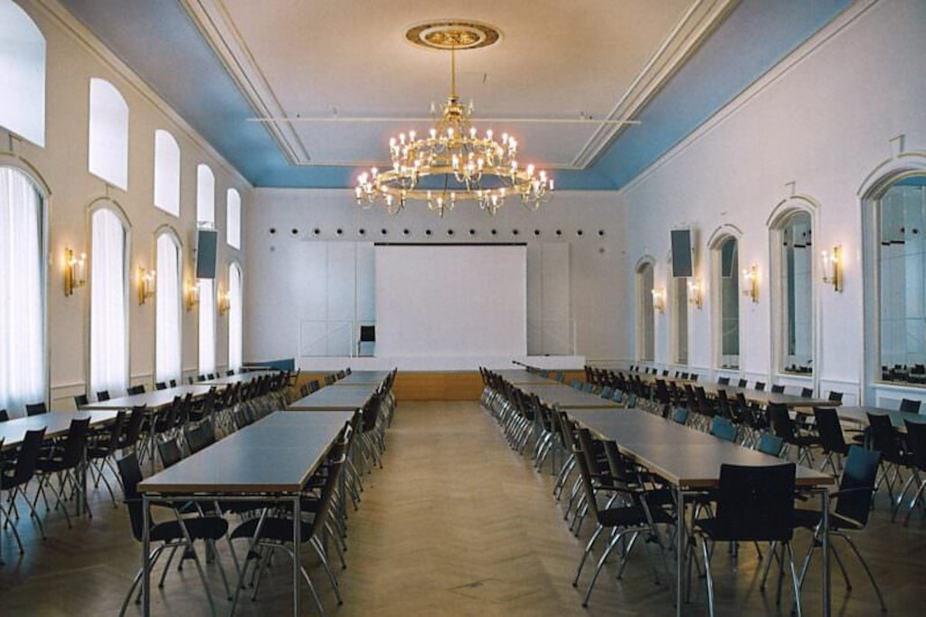 Der Spiegelsaal